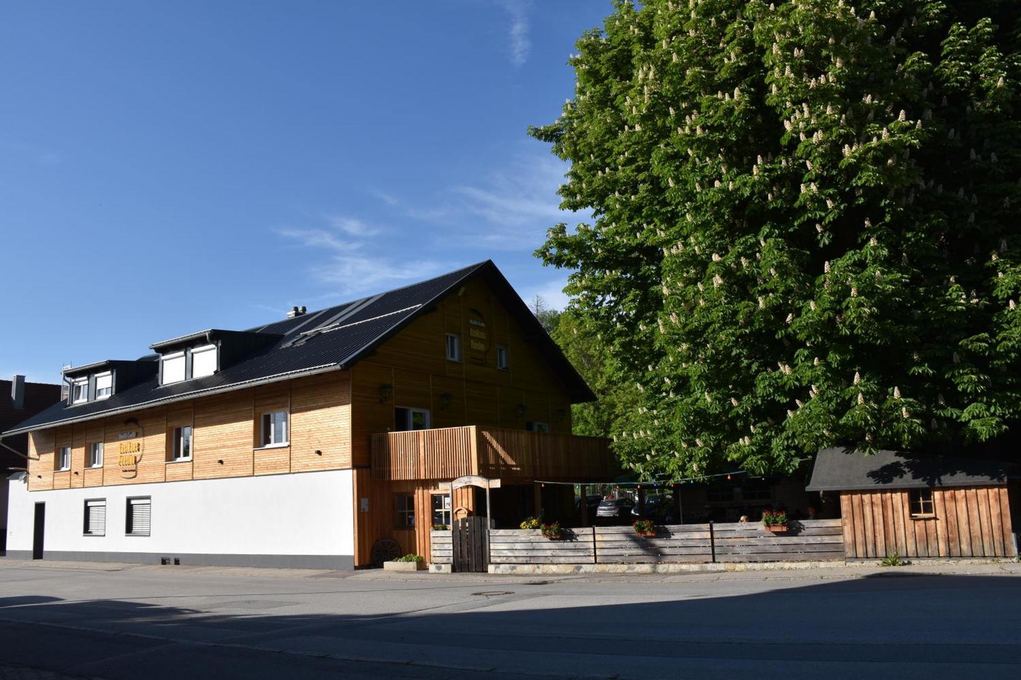 Gasthaus Und Pension Halli-Galli 帕绍 外观 照片