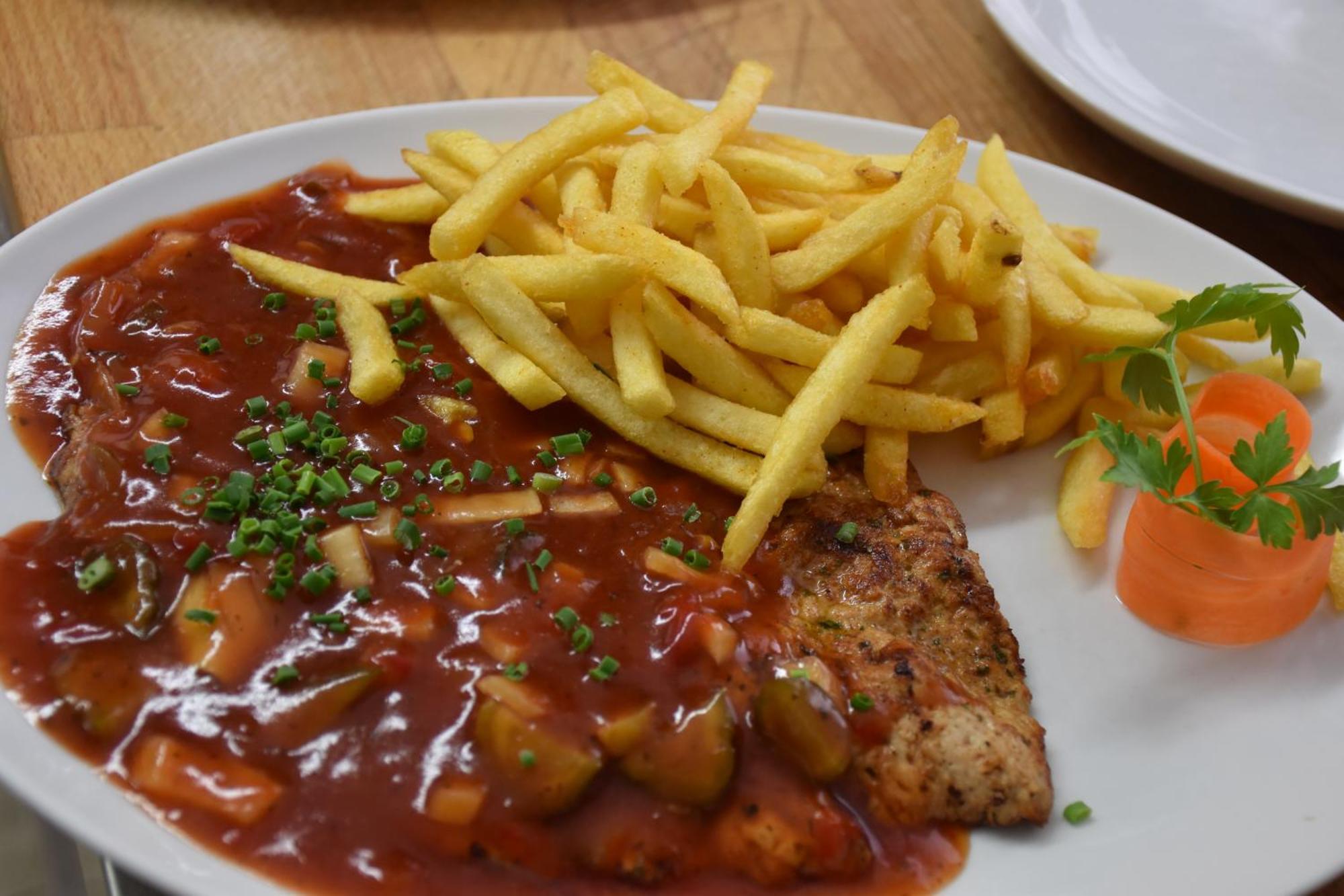 Gasthaus Und Pension Halli-Galli 帕绍 外观 照片